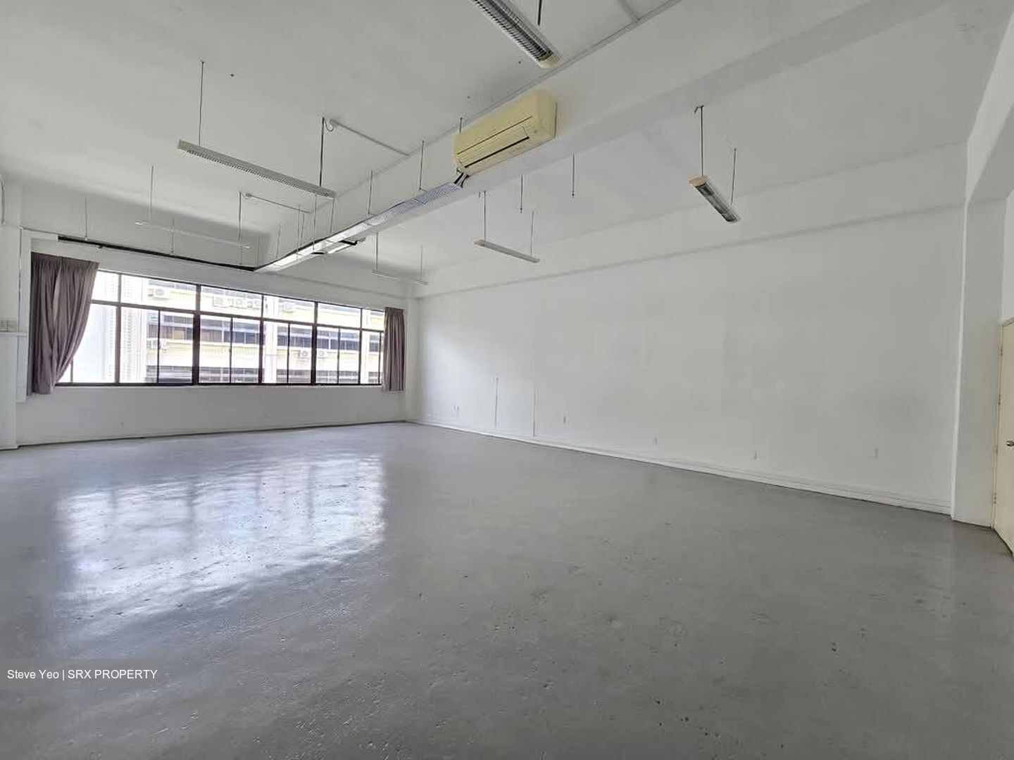 Sin Cheong Building (D20), Factory #568699461